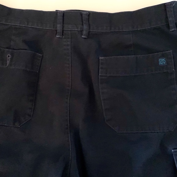 DKNY men’s cargo shorts navy sz36 - Picture 3 of 5